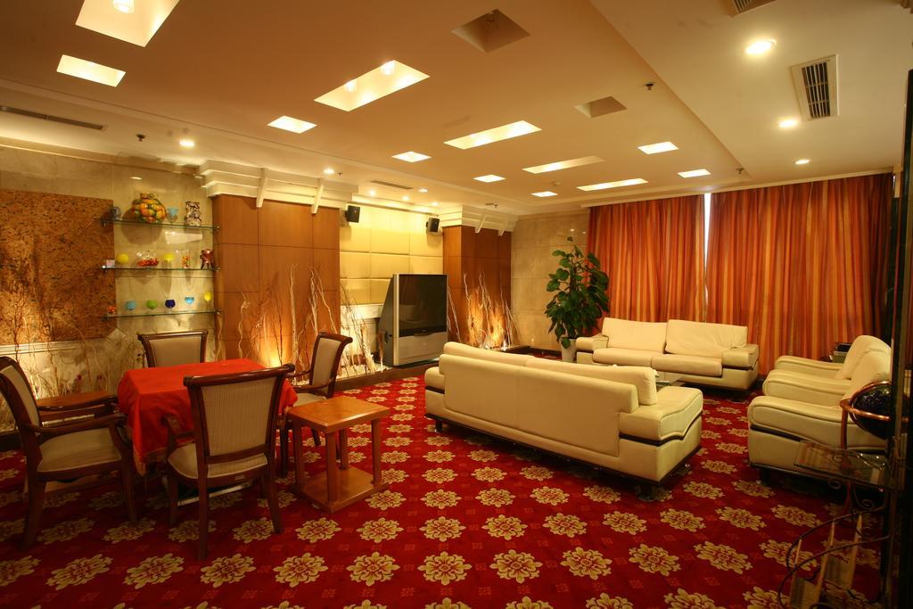 צ'נגדו Lutianhua Hotel מראה חיצוני תמונה