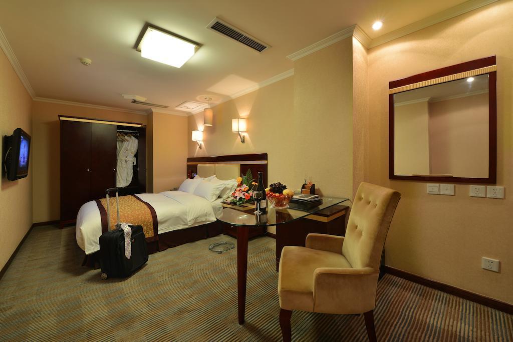 צ'נגדו Lutianhua Hotel חדר תמונה