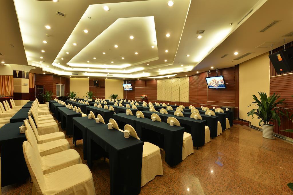 צ'נגדו Lutianhua Hotel מראה חיצוני תמונה