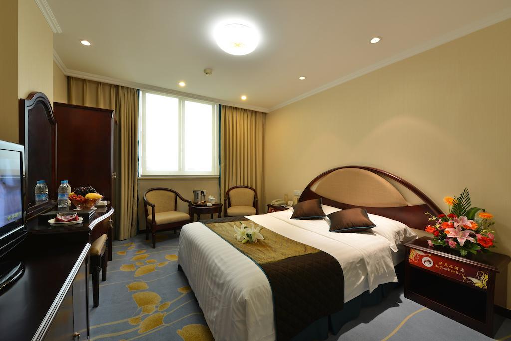 צ'נגדו Lutianhua Hotel חדר תמונה